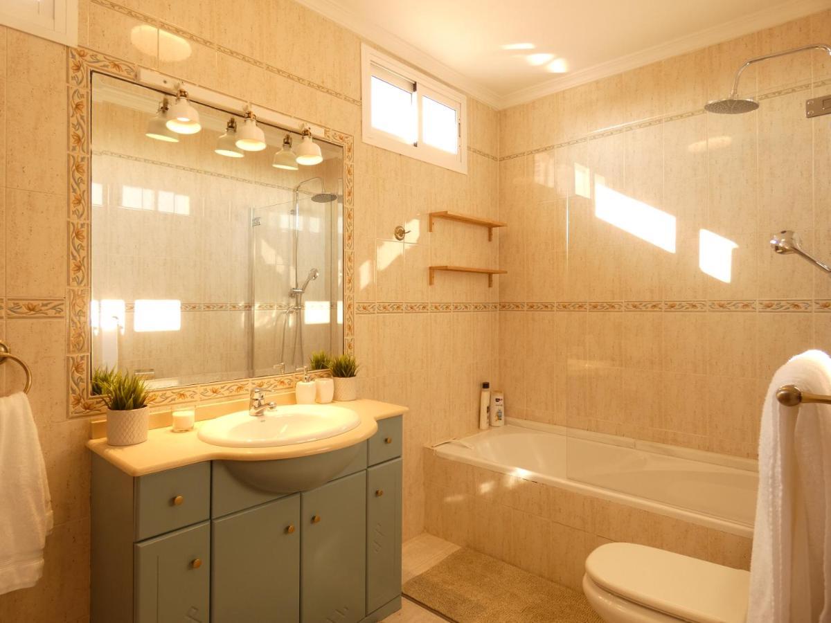 Top Floor Apartment Close To Beach 토레 데 베나갈본 외부 사진